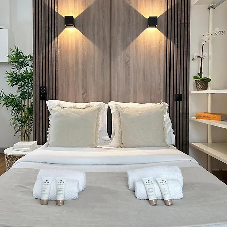 Spacious In Saint-germain-des-pres דירה